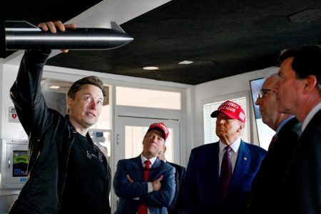 trump-mengungkapkan-pesan-bill-gates-yang-ditujukan-kepada-elon-musk