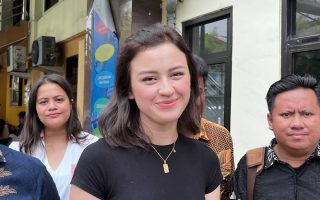 kimberly-ryder-buka-suara-isi-pikiran-dan-perjuangan-saat-ditalak-3-oleh-edward-akbar