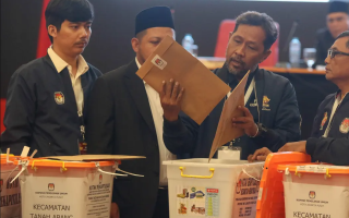 kpu-dki-jakarta-optimis-rekapitulasi-suara-provinsi-selesai-lebih-cepat