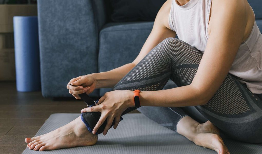 Berjalan dengan Ankle Weights: Apakah Aman dan Efektif?